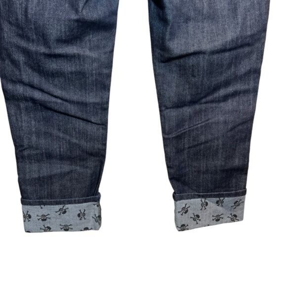 7 for All Mankind Women’s 27 Waist Capri Jeans Skulls Crossbones Cuffed - Picture 5 of 14